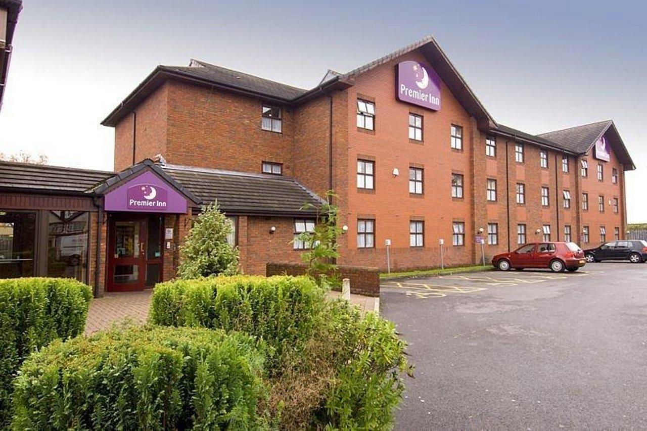 Premier Inn Manchester - Престуич Екстериор снимка