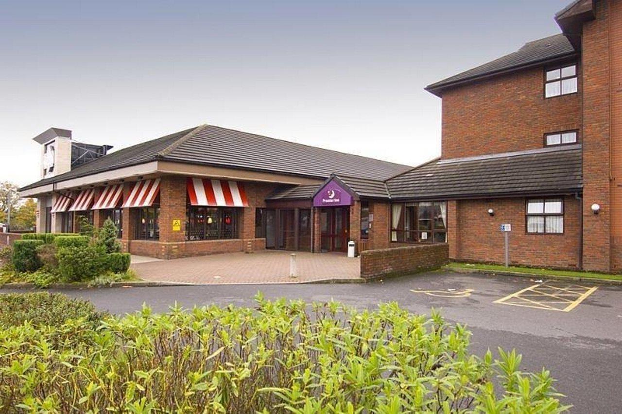 Premier Inn Manchester - Престуич Екстериор снимка